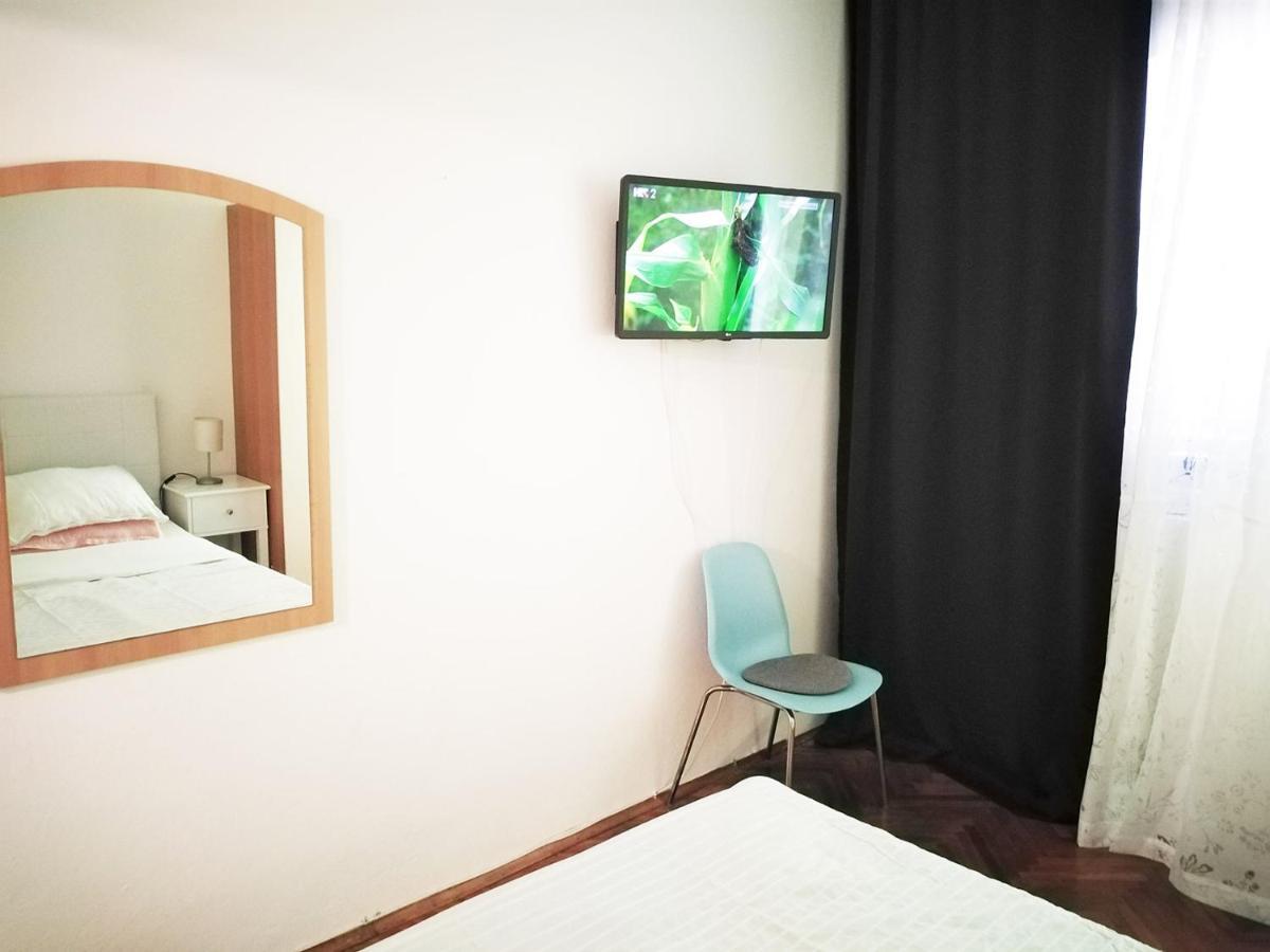 Studio Apartment Blue Window Biograd Na Moru Εξωτερικό φωτογραφία